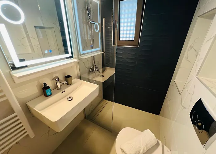 Stadion * كالاماتا